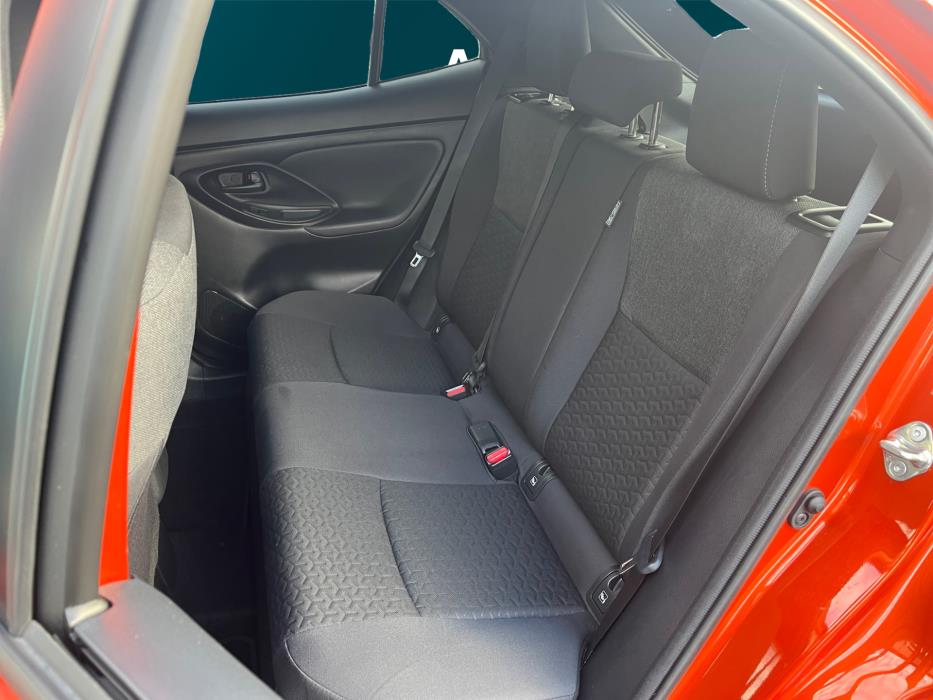 TOYOTA Yaris Cross 2023