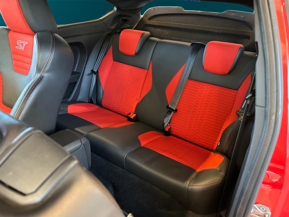 FORD Fiesta 2015