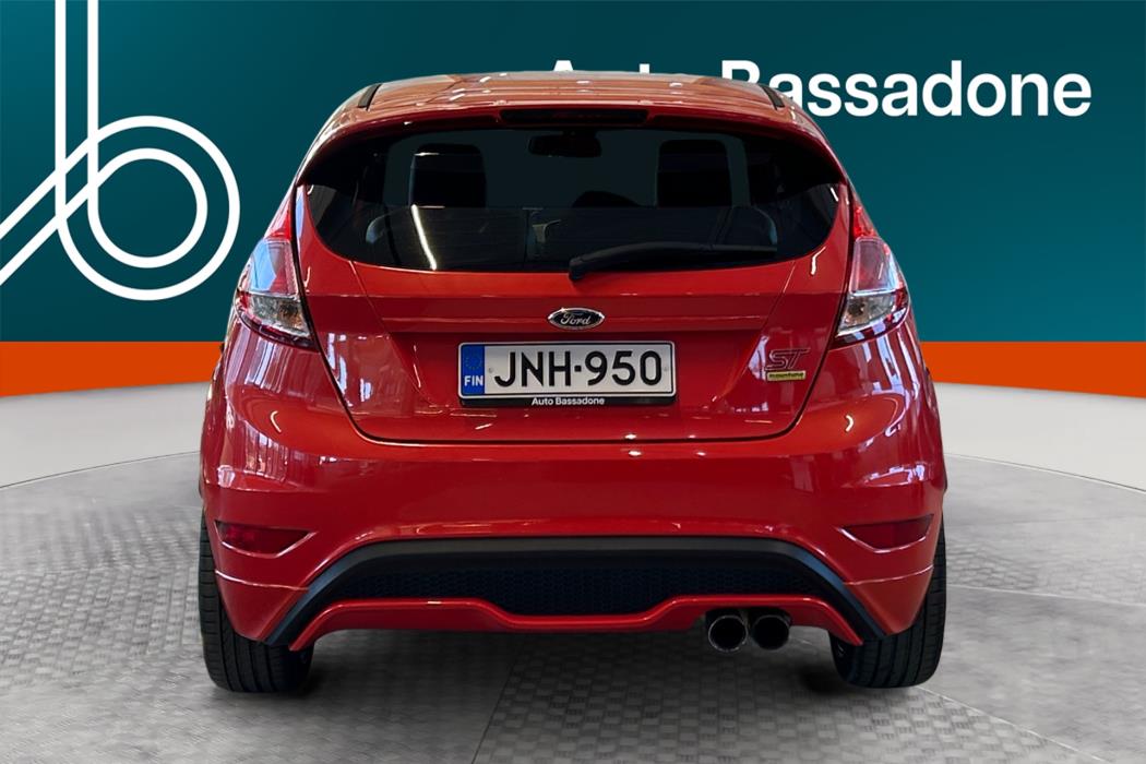 FORD Fiesta 2015