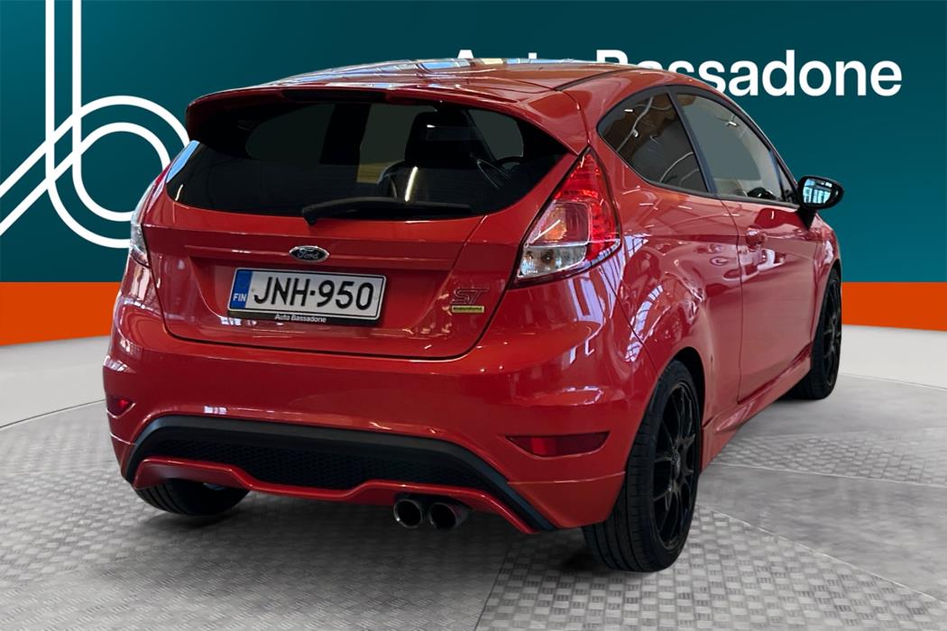FORD Fiesta 2015