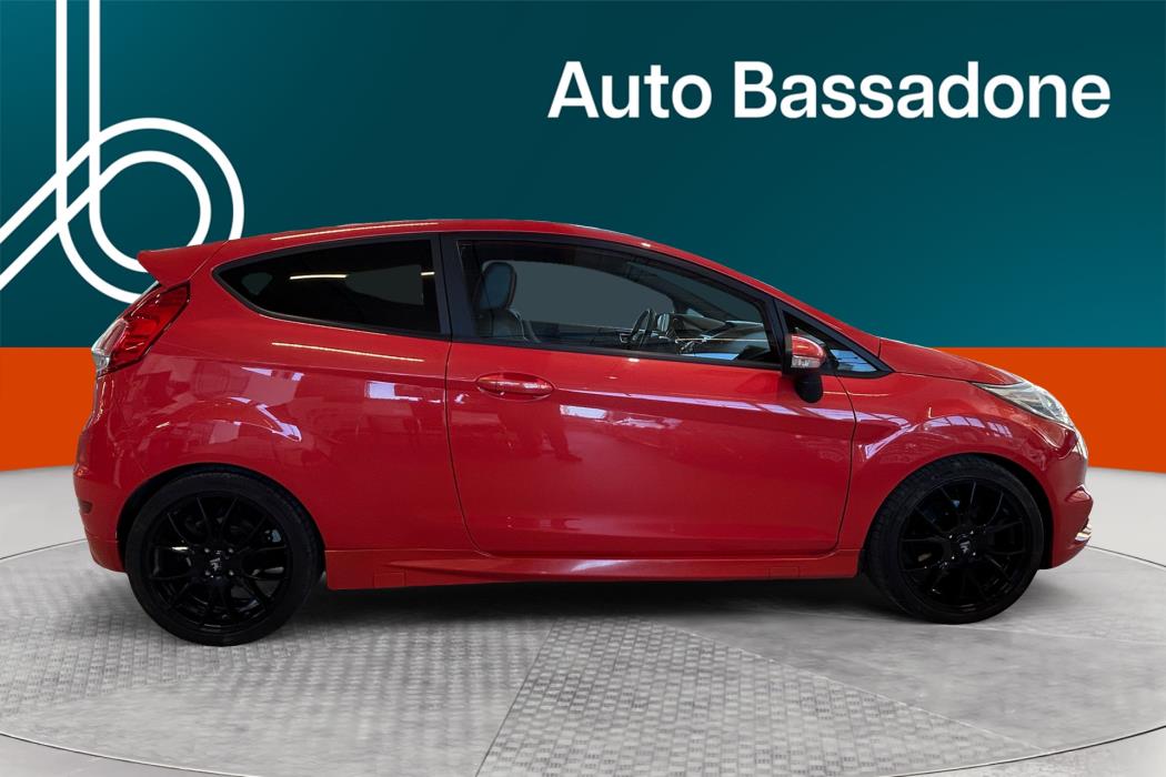 FORD Fiesta 2015