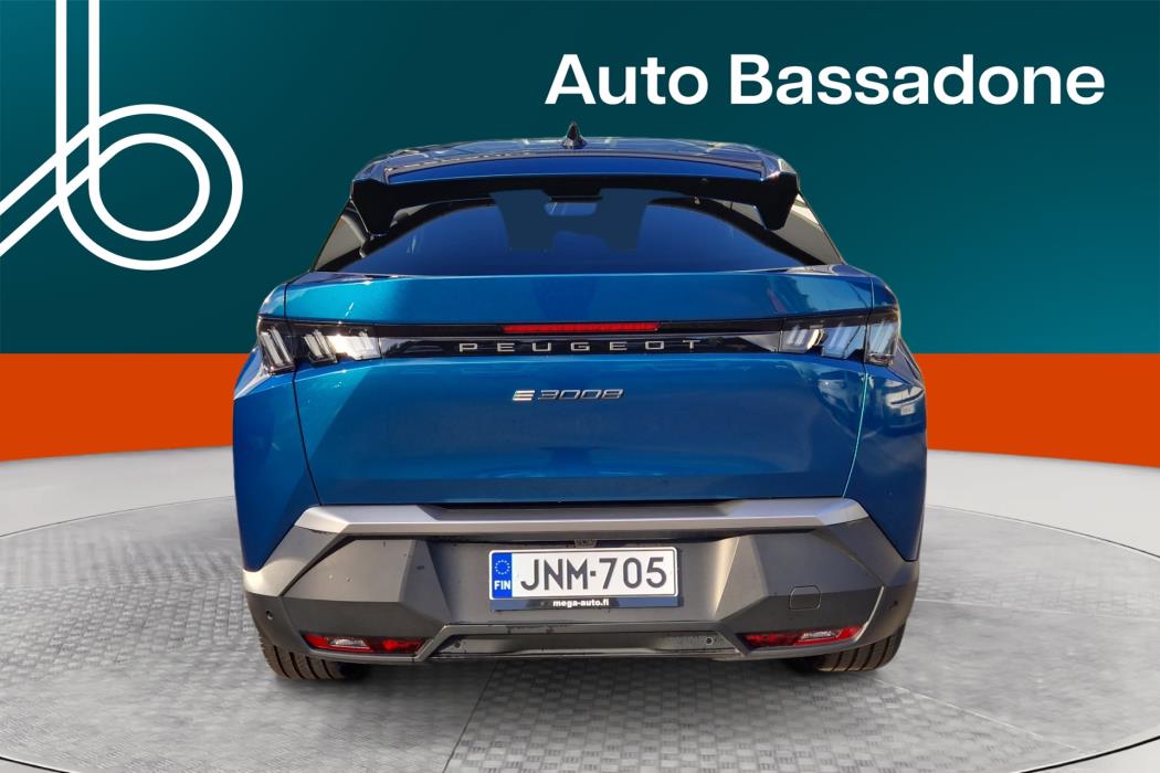 Peugeot E-3008 2025