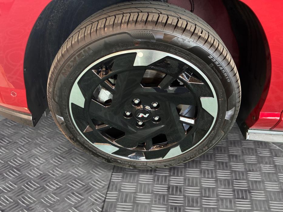 Hyundai KONA Electric 2026