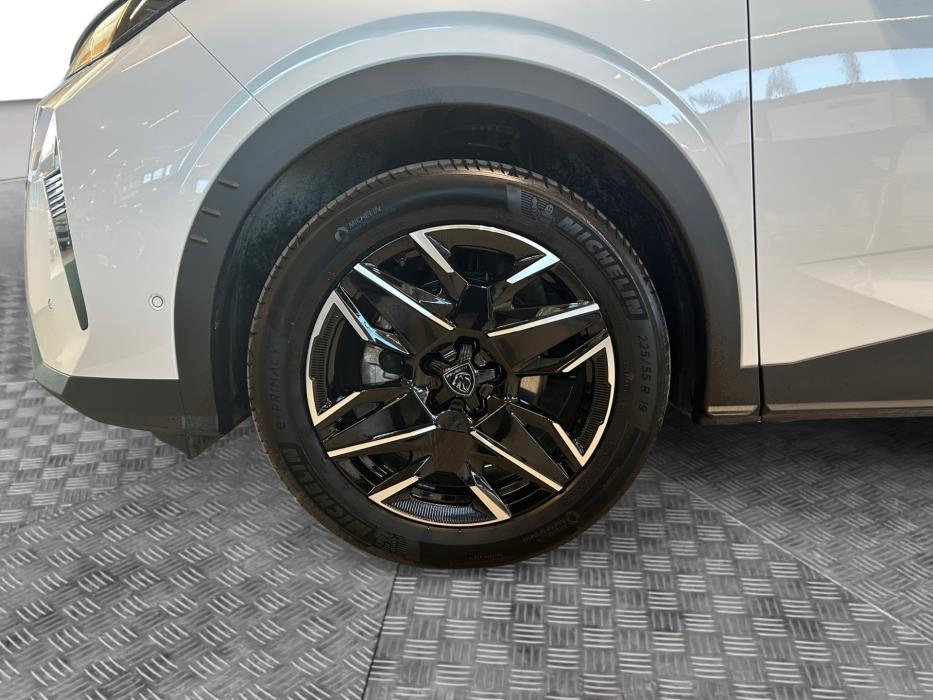 PEUGEOT 3008 2025