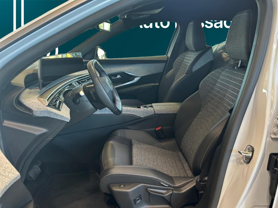 PEUGEOT 3008 2025