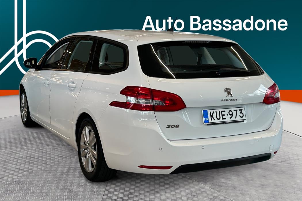 PEUGEOT 308 2021