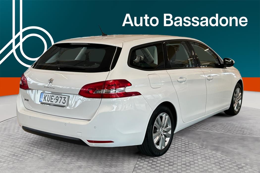 PEUGEOT 308 2021