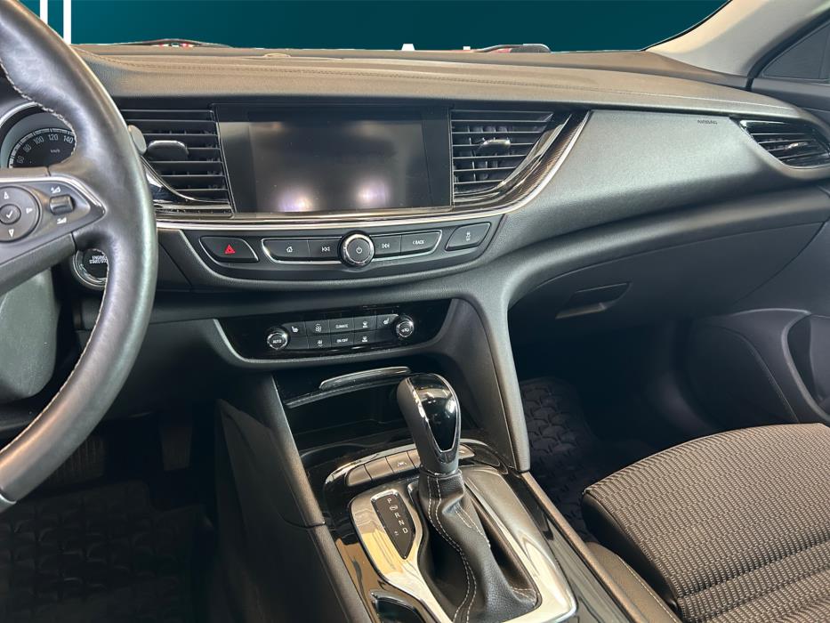 OPEL Insignia 2017