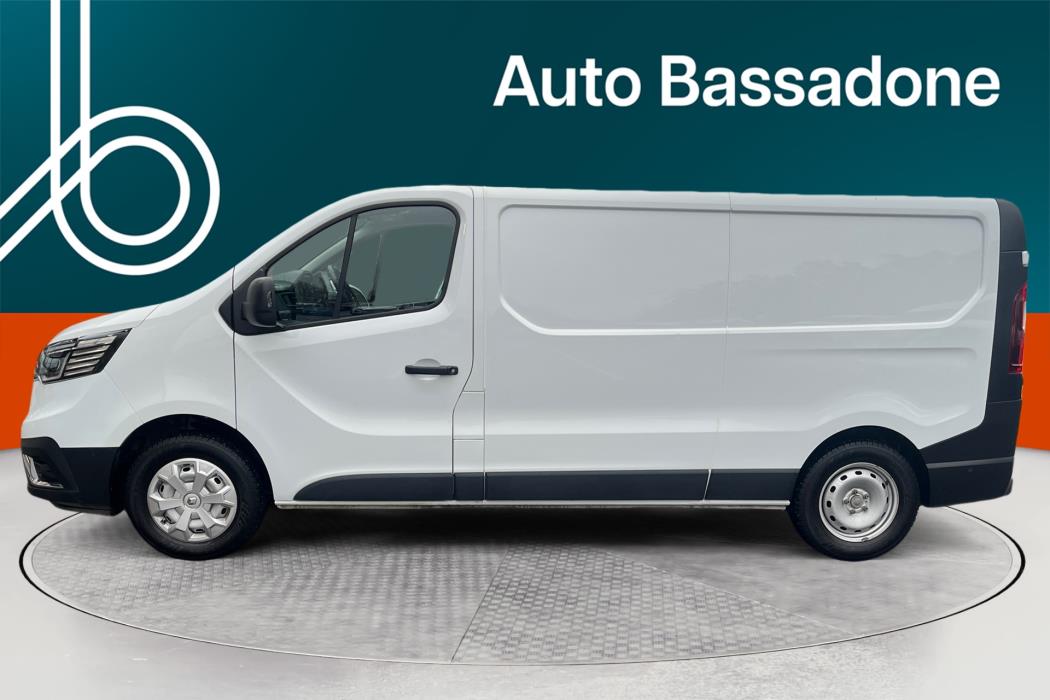 RENAULT Trafic 2022