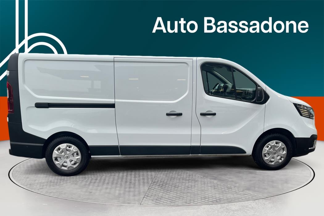 RENAULT Trafic 2022