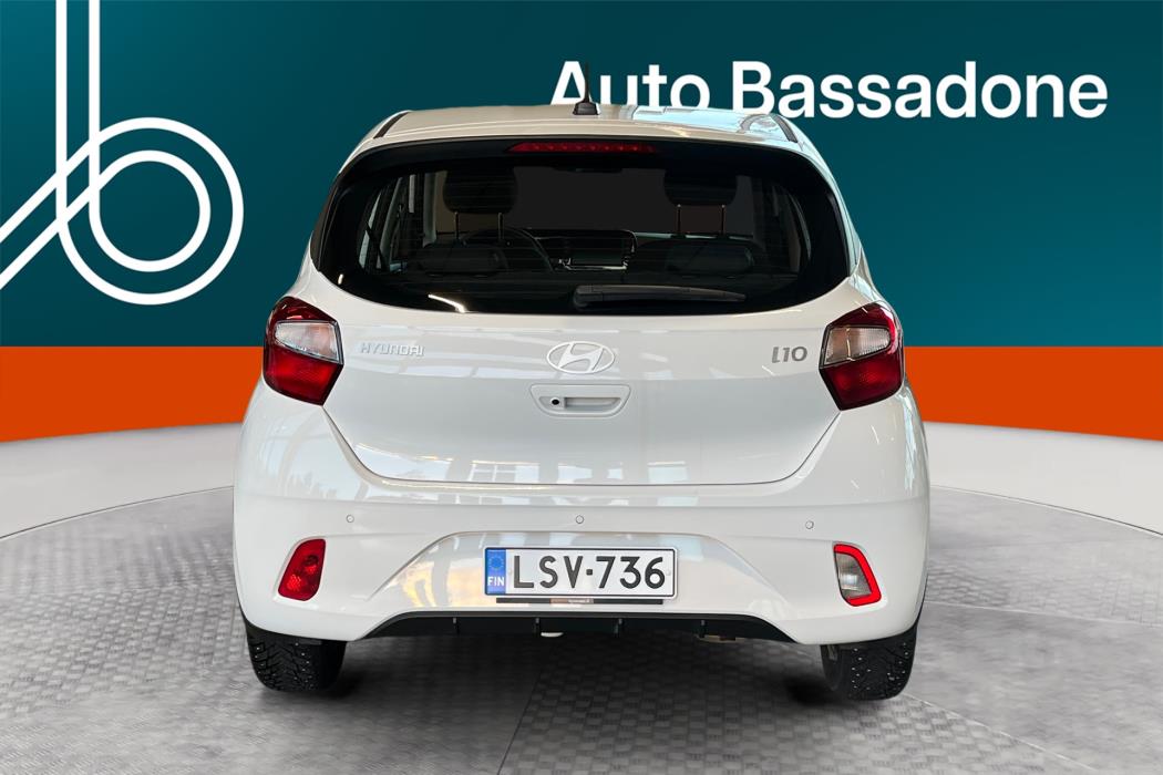 HYUNDAI i10 2024