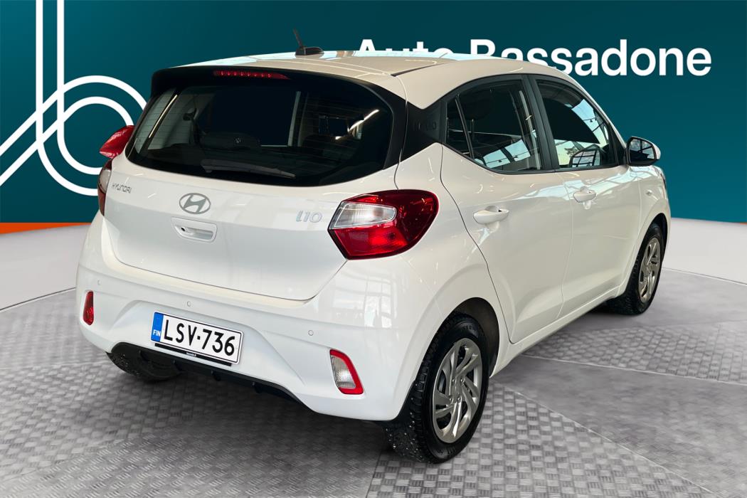 HYUNDAI i10 2024