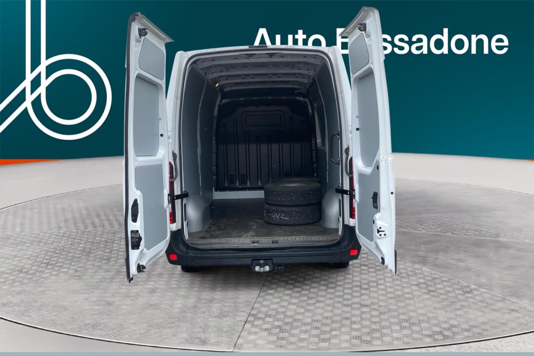 RENAULT Master 2023