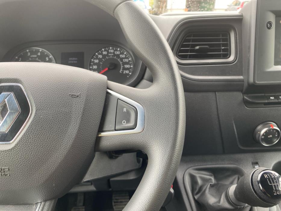 RENAULT Master 2023