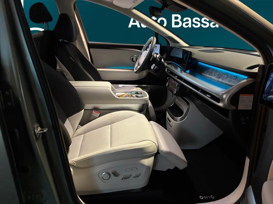 Hyundai IONIQ 9 2025