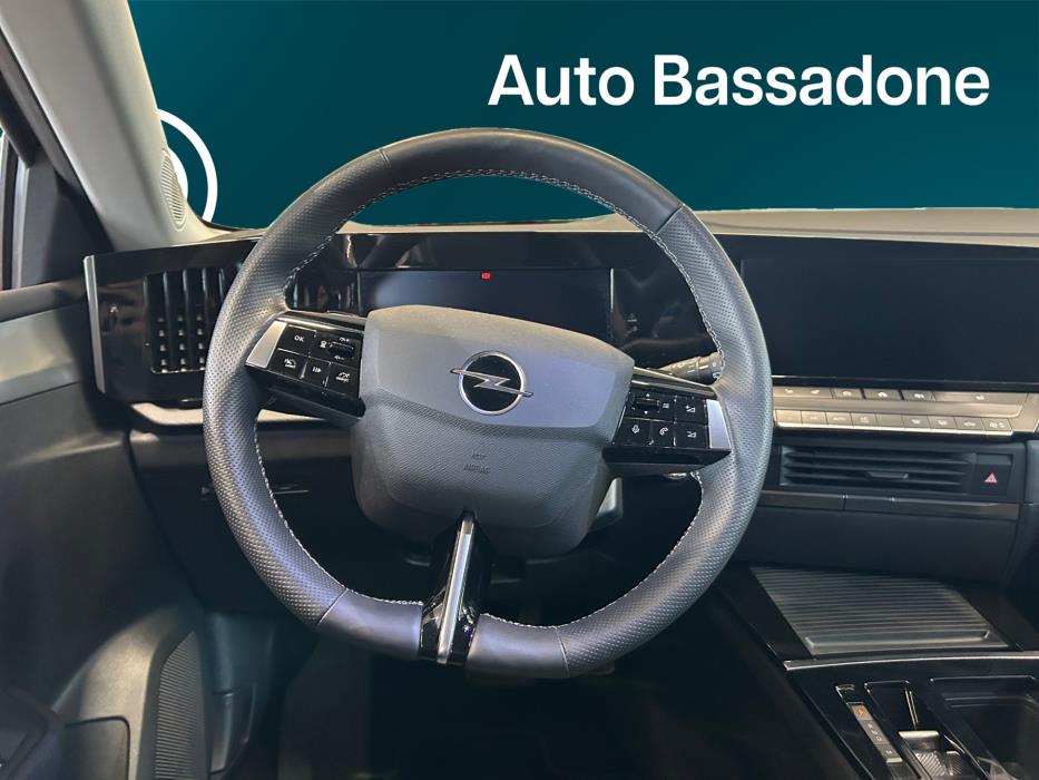 OPEL Astra 2024
