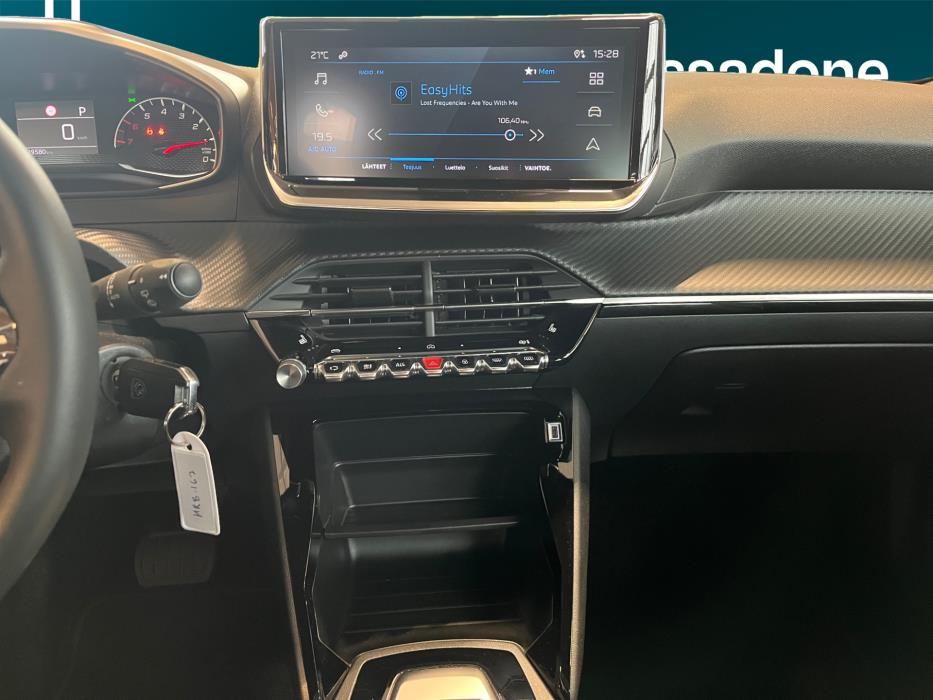 PEUGEOT 2008 2024