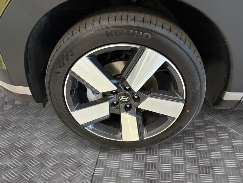 Hyundai Santa Fe 2025