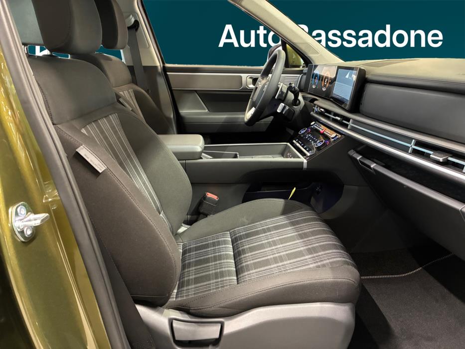 Hyundai Santa Fe 2025