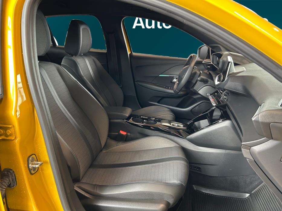 PEUGEOT e-208 2023