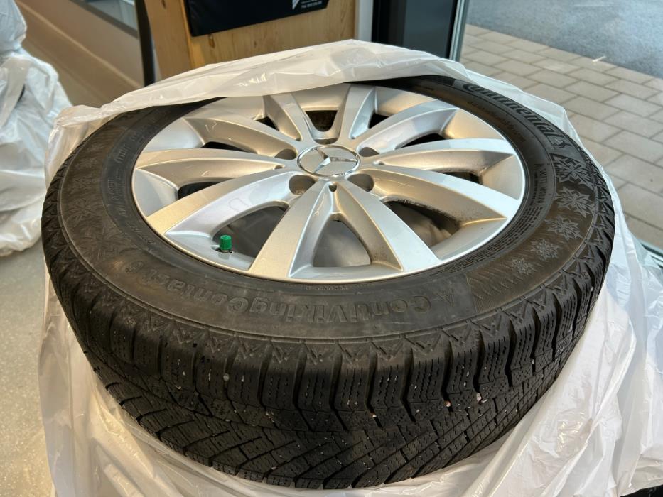 MERCEDES-BENZ A 2016