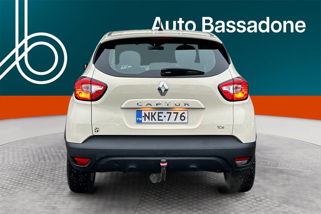 RENAULT Captur 2015