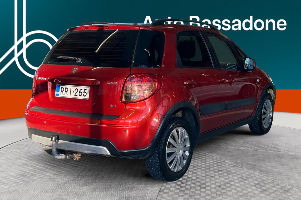 SUZUKI SX4 2011
