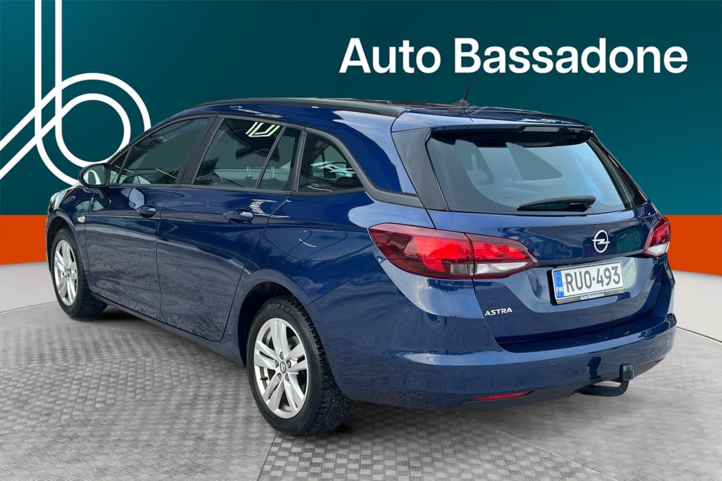 OPEL Astra 2021