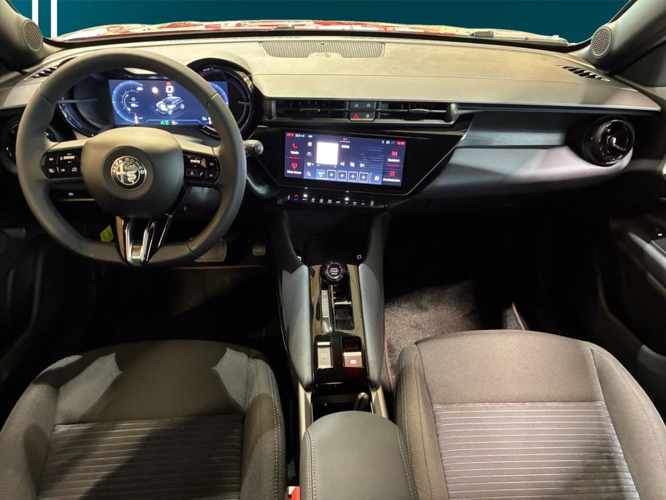 Alfa Romeo Junior 2026