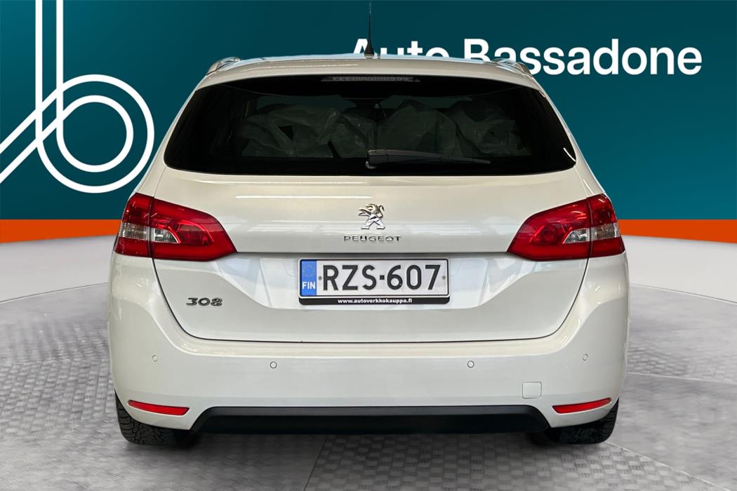 PEUGEOT 308 2020