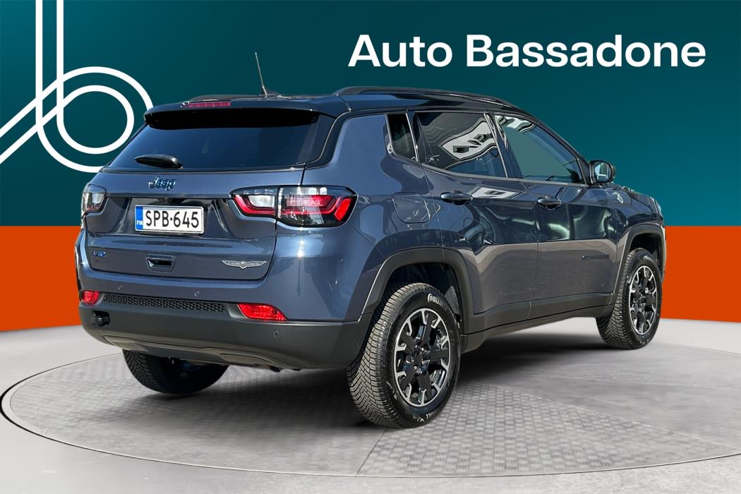 JEEP Compass 2024