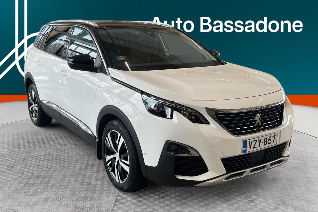 PEUGEOT 5008 2018