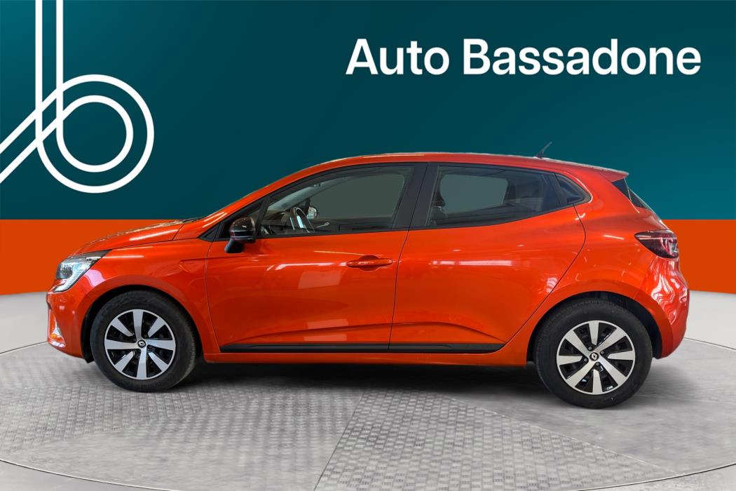RENAULT Clio 2023