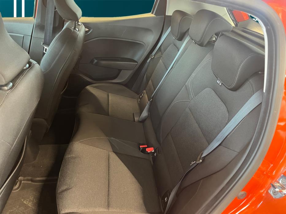 RENAULT Clio 2023