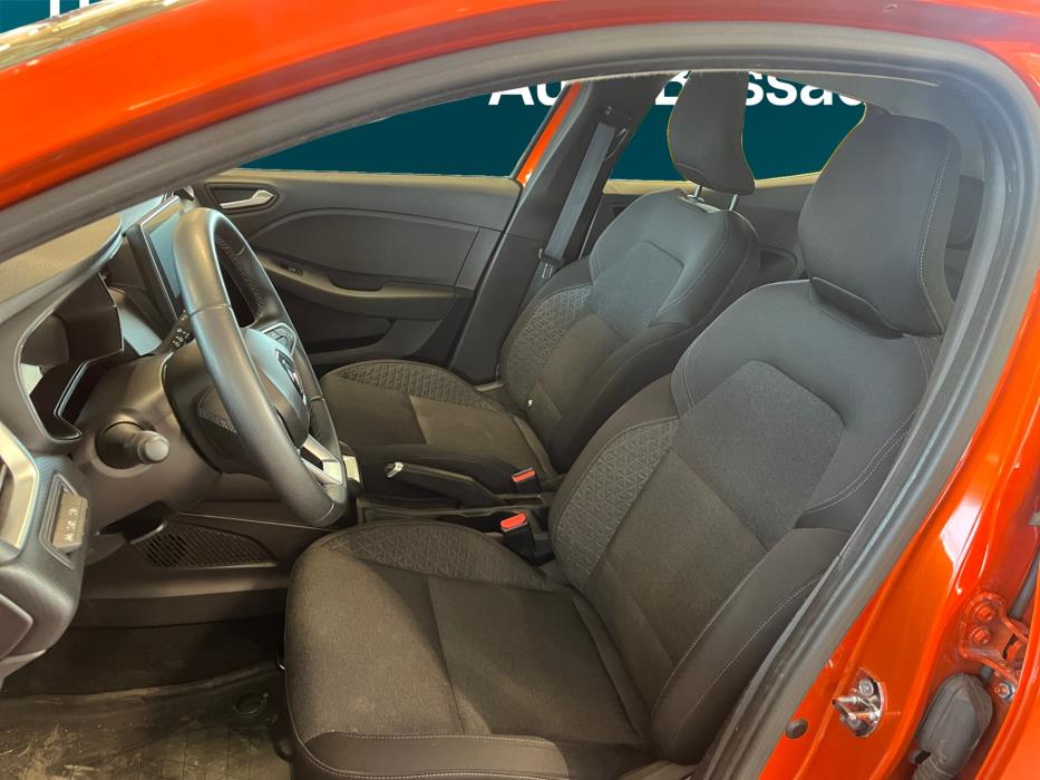 RENAULT Clio 2023