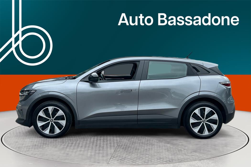 RENAULT Megane 2023