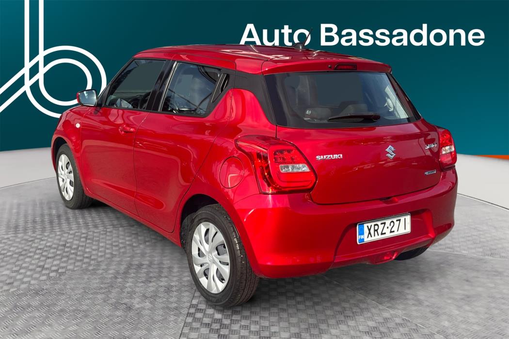 SUZUKI Swift 2021