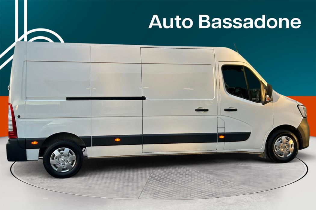 RENAULT Master 2024