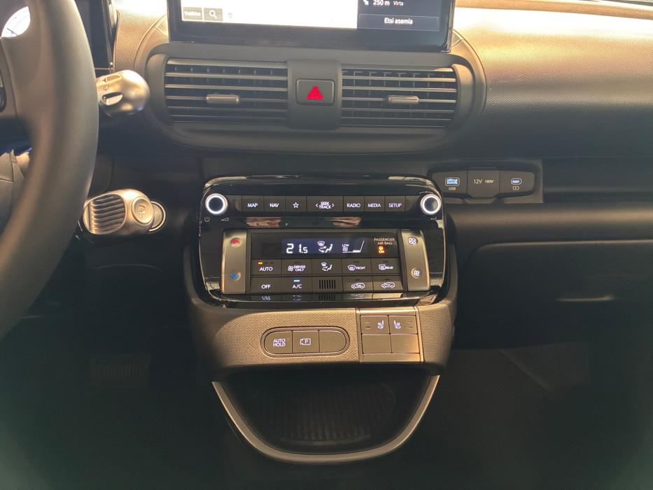 Hyundai INSTER 2025