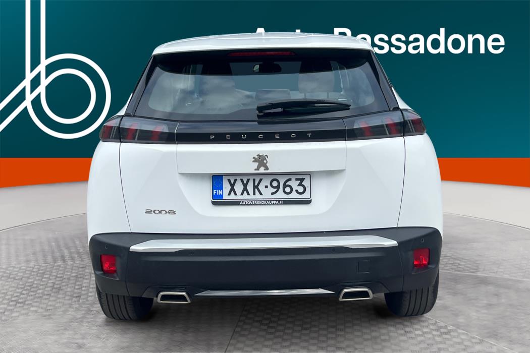 PEUGEOT 2008 2021