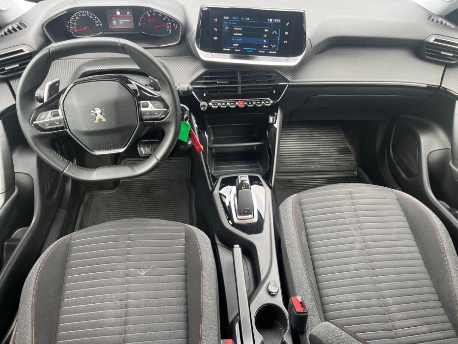 PEUGEOT 2008 2021
