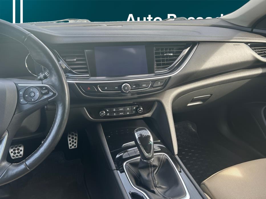 OPEL Insignia 2019