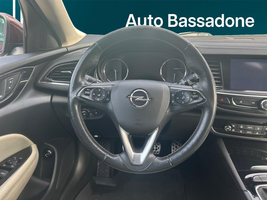 OPEL Insignia 2019