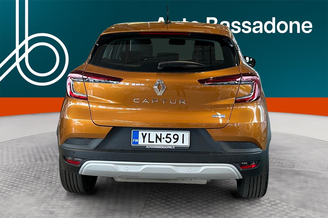 RENAULT Captur 2022