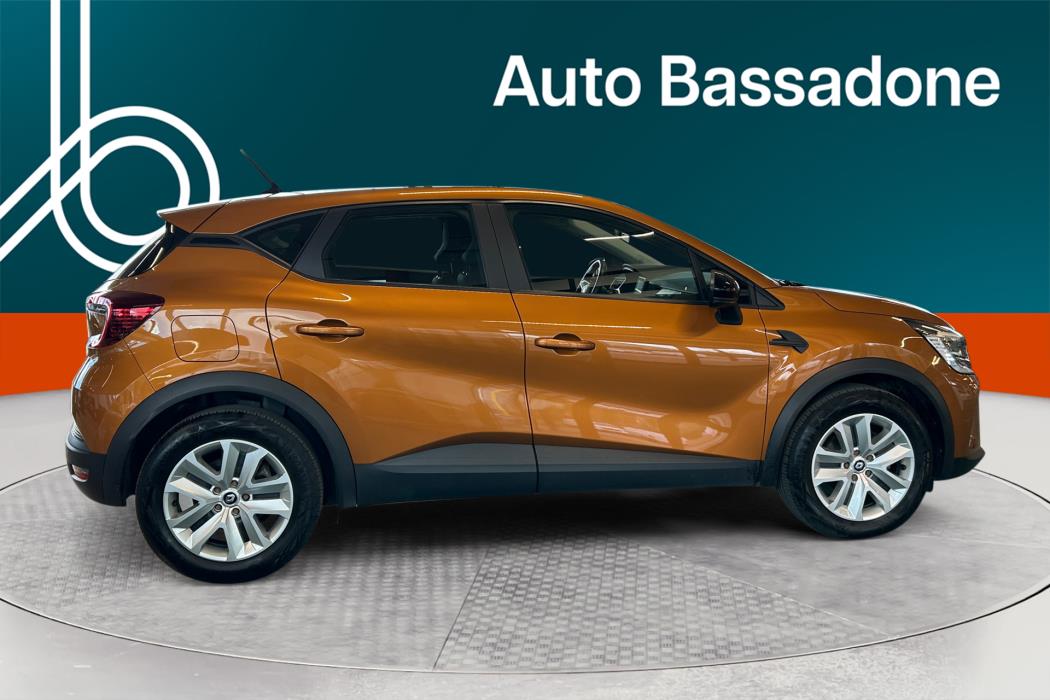 RENAULT Captur 2022