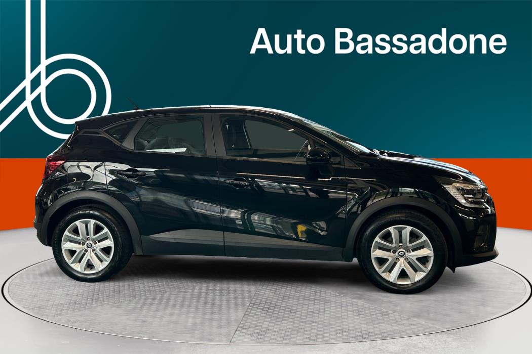 RENAULT Captur 2022