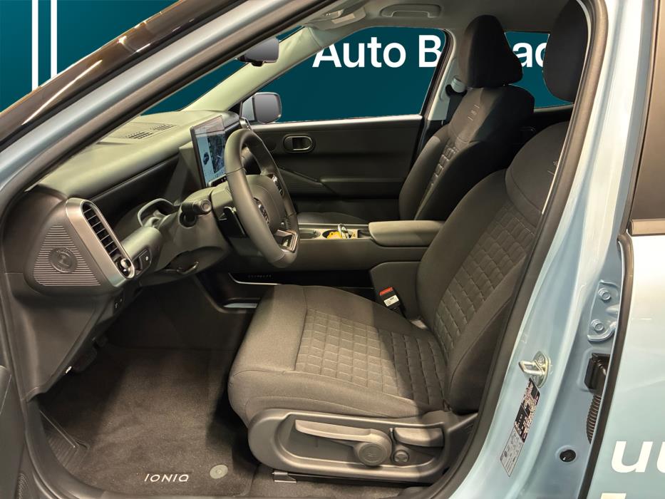 Hyundai IONIQ 3 2026