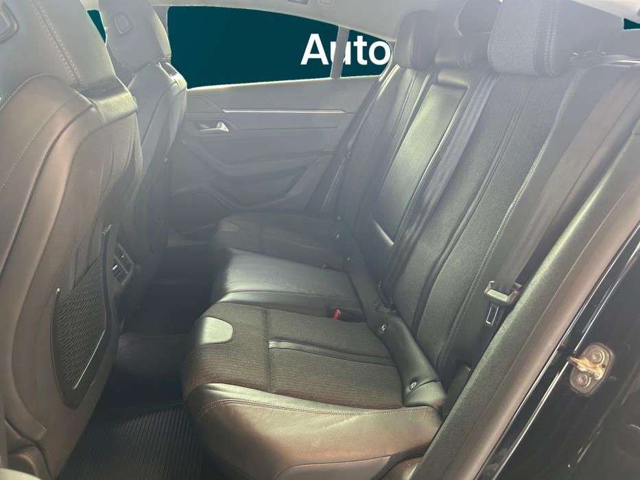 PEUGEOT 508 2021