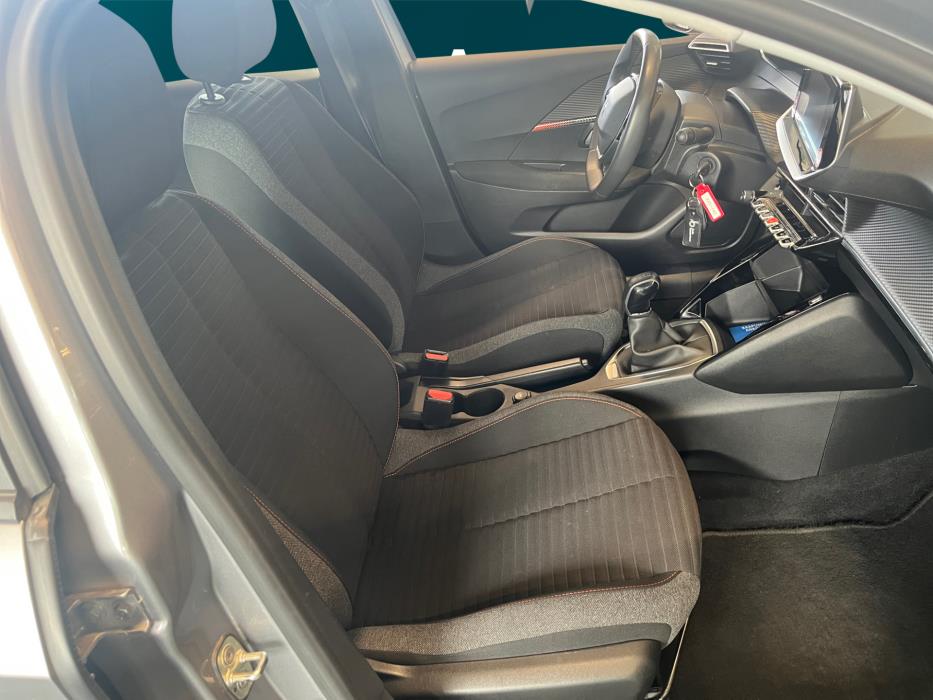 PEUGEOT 208 2022