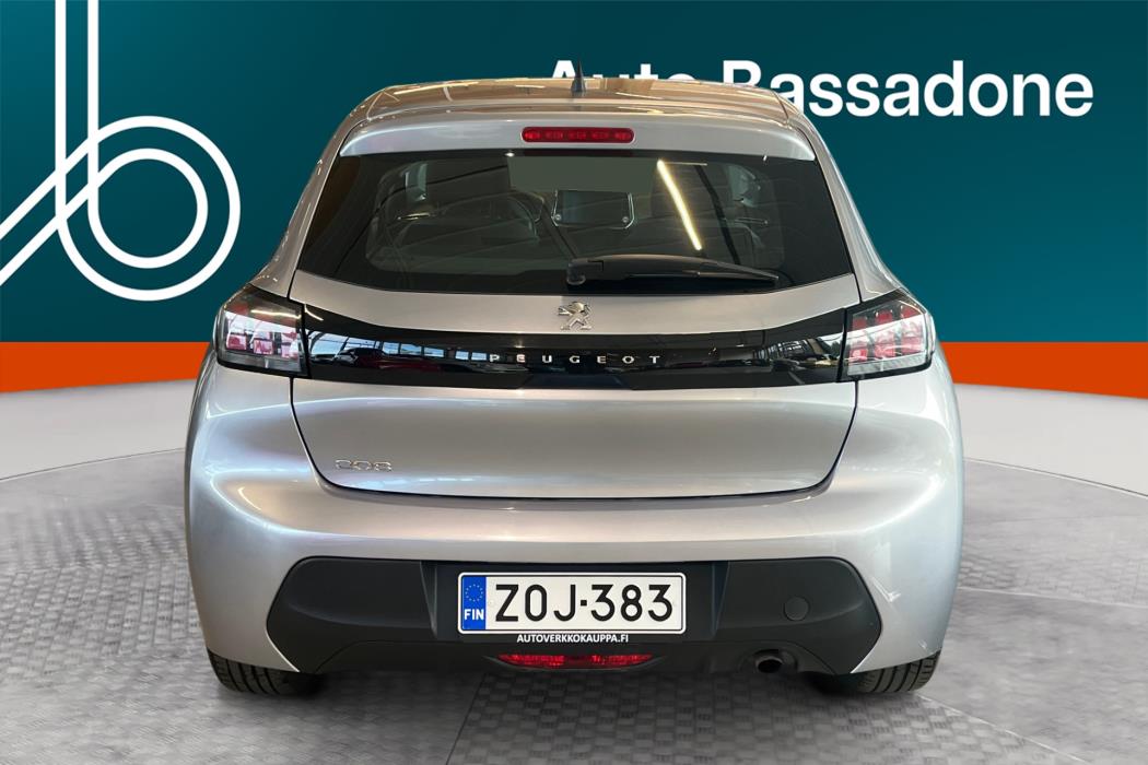PEUGEOT 208 2022